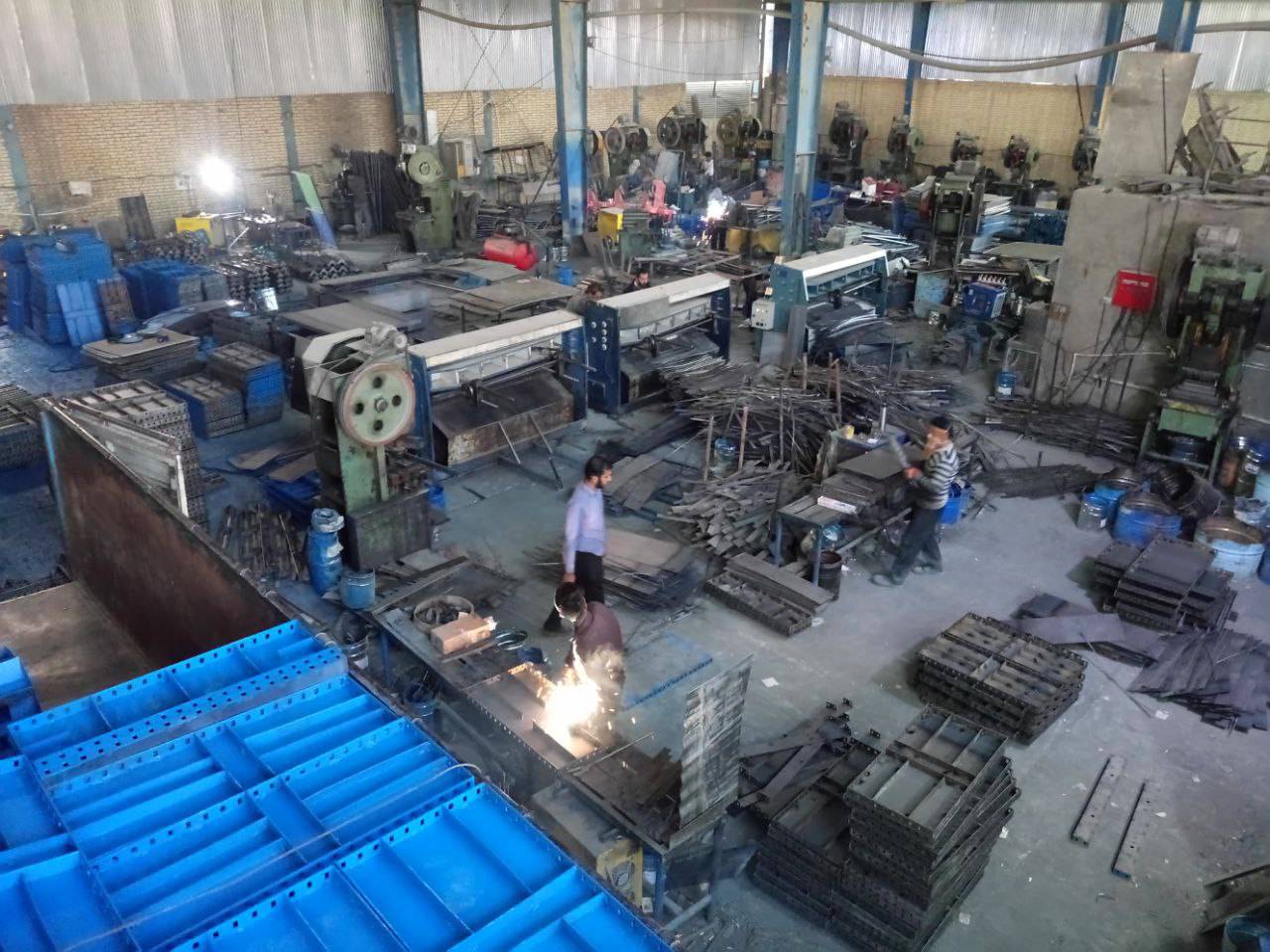 کارخانه ایرانیان بست پایتخت